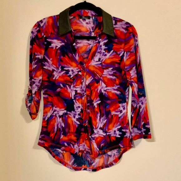 Women’s 3/4 Length Sleeve Shirt - Picture 2 of 5
